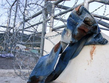 Εμπόλεμη ζώνη το «Πανθεσσαλικό Στάδιο» μετά τα επεισόδια στον τελικό του Κυπέλλου (φωτό)